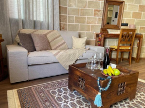 Utopia Luxury Suites - Old Town